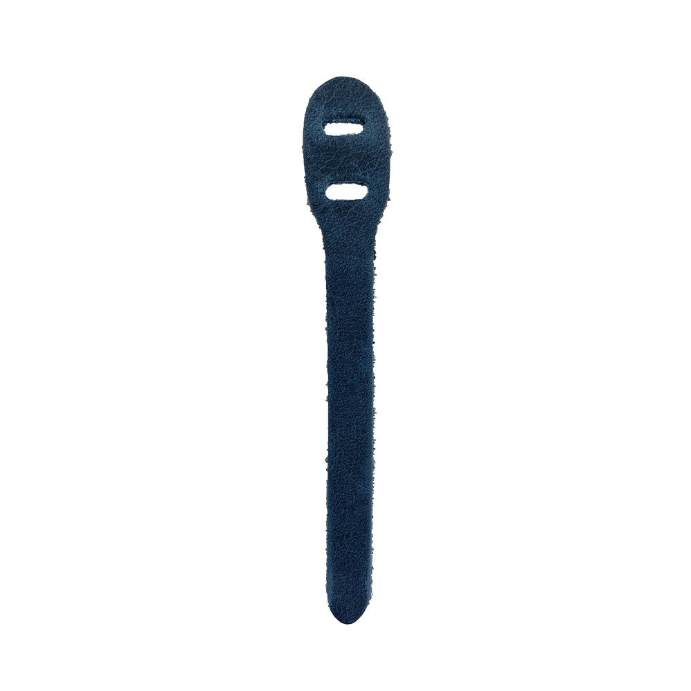Elegant Rustic Zipper Pull Replacement from Hide & Drink, showcasing full grain leather design. This pull is part of the set of 6, perfect for backpacks, jackets, wallets, luggage, and bags. Each artisan piece reflects hand cut and fire branded quality from La Antigua Guatemala & Oaxaca Mexico.