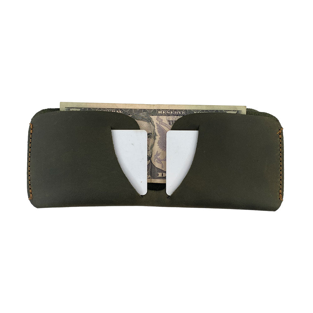 Dimensions of the Hide & Drink Minimal Wallet displayed with precise measurements, emphasizing its sleek design in Full Grain Leather. This Classic Slimfold Wallet functions as a Card Organizer Holder and effective Travel Accessory, showcasing craftsmanship from Small Batch Production by artisans in La Antigua Guatemala & Oaxaca Mexico.