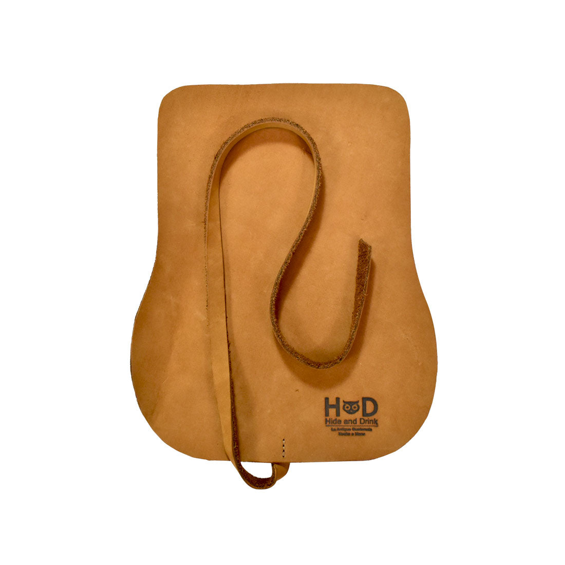 Hide & Drink Leather Sunglass Wrap displays a chic design perfect for securely storing sunglasses. Crafted from full grain leather, this eye glasses storage is ideal for travel purposes, showcasing artisan quality from La Antigua Guatemala.