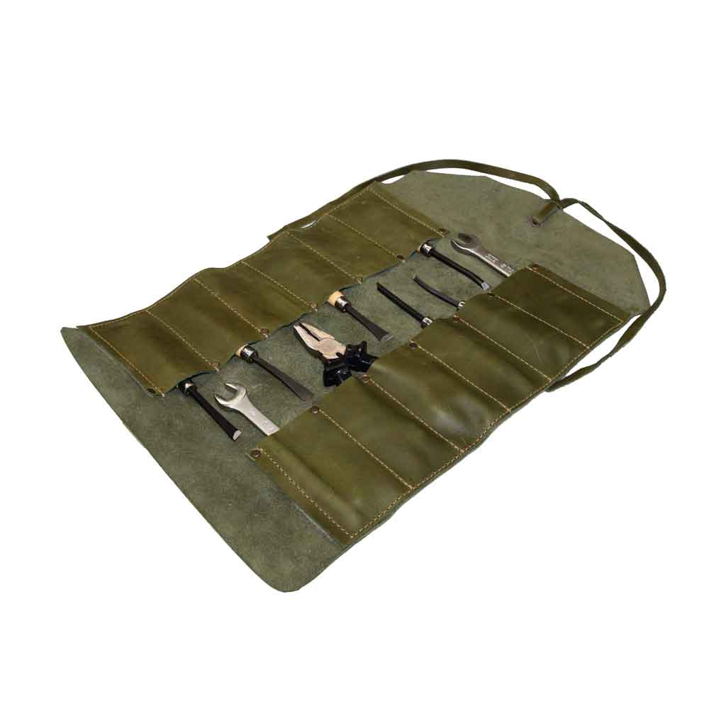 Hide & Drink Tool Roll (12 Pockets): A beautiful presentation of the leather tool roll that combines style and functionality, perfect for everyday carry. Tool Bag Roll Up, 12 Slot Heavy Duty Tool Roll Bag Organizer, Tool Roll Up Bag, Portable Tool Wrap Roll Bags for Travel, Durable Tool Kit Folding Tool Pouch Roll Up Mechanic Gifts for Men, Full Grain Leather, StockyardX, Small Batch Production, Hand Cut, Hand Sewn, Fire Branded, Artisan, Handmade in La Antigua Guatemala & Oaxaca Mexico.
