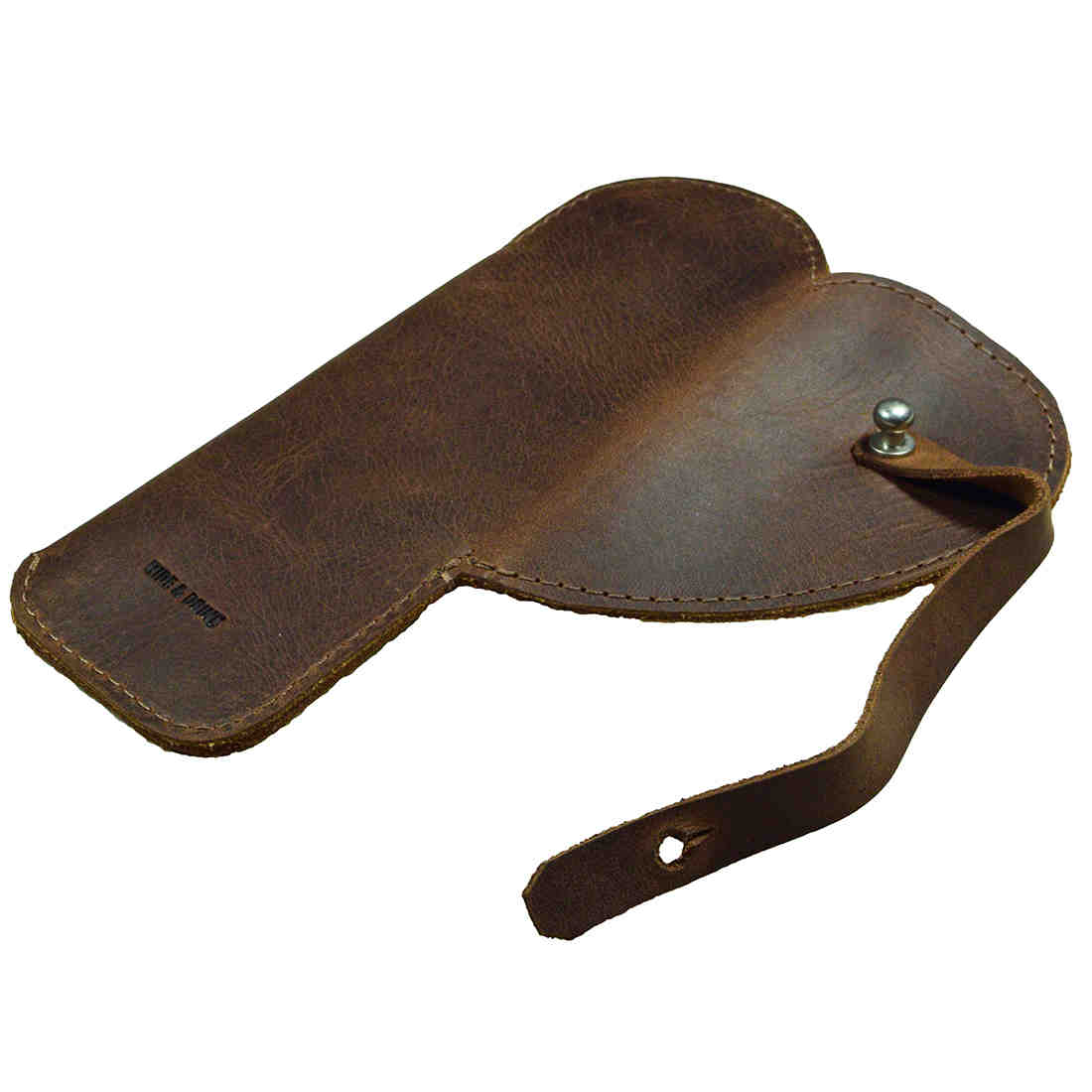 The Heart Pen Case by Hide & Drink features measurements for perfect organization, serving as your go-to Pencil Organizer for office supplies. Crafted with Full Grain Leather and showcasing small batch production, this handmade product from artisans in La Antigua Guatemala & Oaxaca Mexico makes for a thoughtful gift for bookworms.