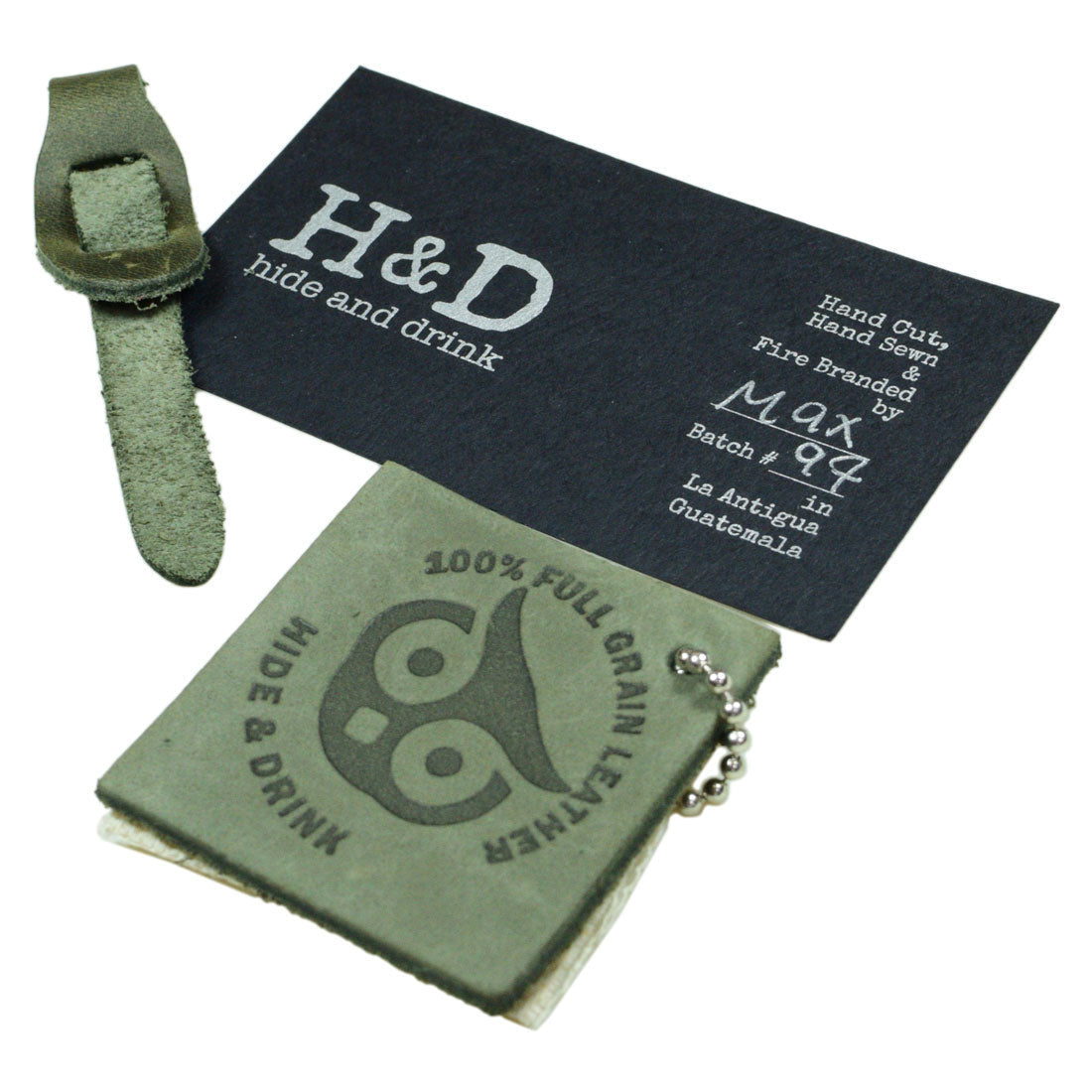 Stylish Rustic Zipper Pull Replacement by Hide & Drink, crafted from high-quality full grain leather. This is part of the 6 pack, suitable for backpacks, jackets, wallets, luggage, and bags. Each artisan piece is fire branded and hand crafted in La Antigua Guatemala & Oaxaca Mexico.