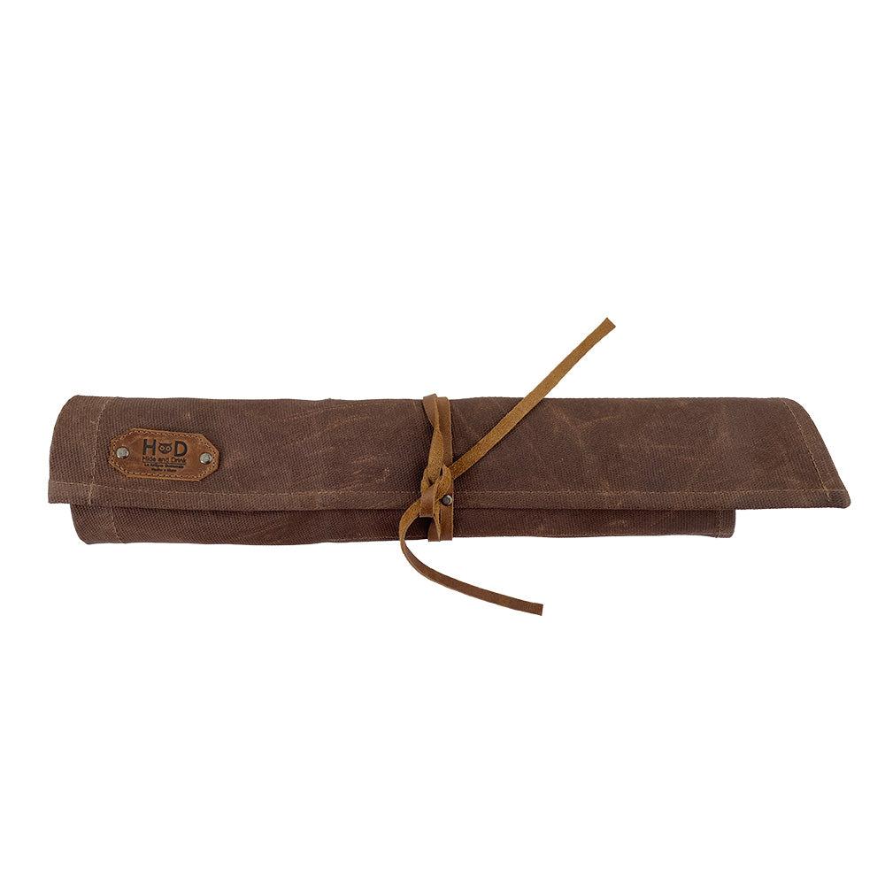 Hide & Drink Wrench Roll (15 Pockets), handcrafted from Water Resistant Waxed Canvas, perfect for taking your tools anywhere, offering a stylish and functional storage for craftsmen, made in La Antigua Guatemala & Oaxaca Mexico.