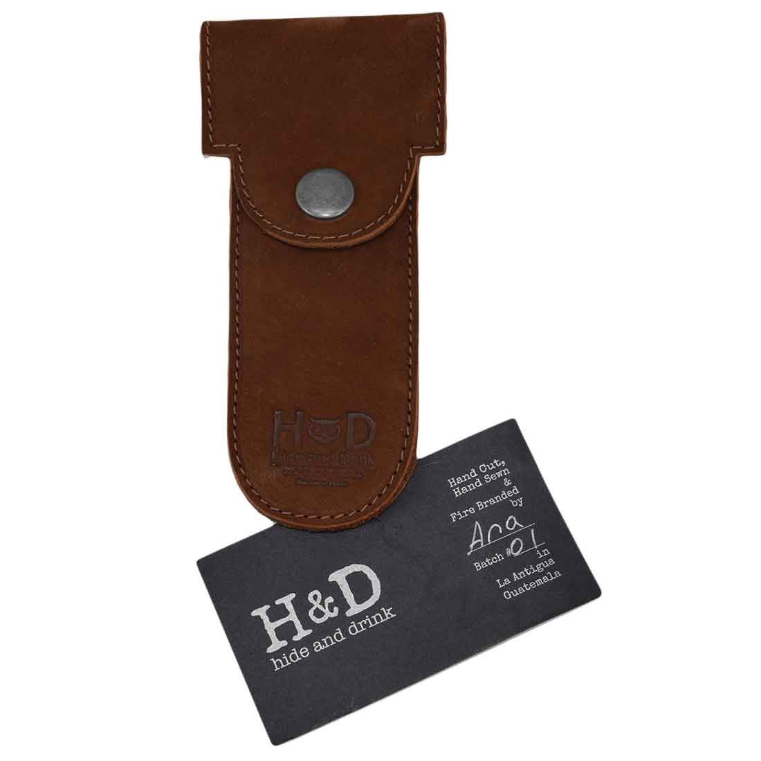 Hide & Drink Barber Razor Sheath in a clean brown design, exemplifying a stylish Double Edge Protector Case. This Safety Cover is perfect for travelers and commuters, a must-have portable carry bag that reflects artisan craftsmanship.