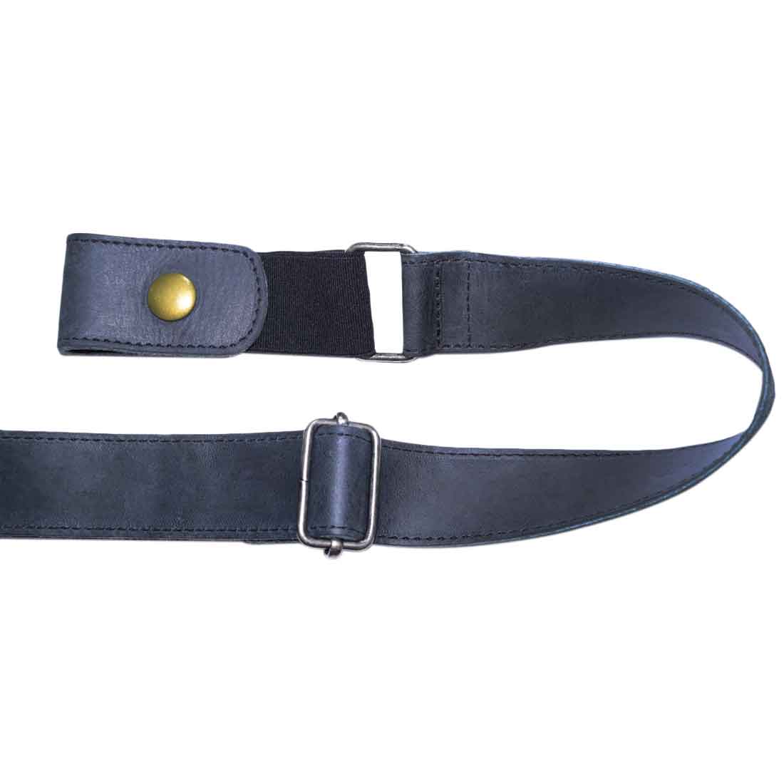 Side view of the Hide & Drink No Buckle Belt, showcasing the soft leather and the adjustable strap with a brass snap. This durable, buckle-free leather belt is 1.5 inches wide, ensuring comfort and flexibility. Handmade from full grain leather, it reflects the care of small batch production by skilled artisans in La Antigua Guatemala & Oaxaca Mexico.
