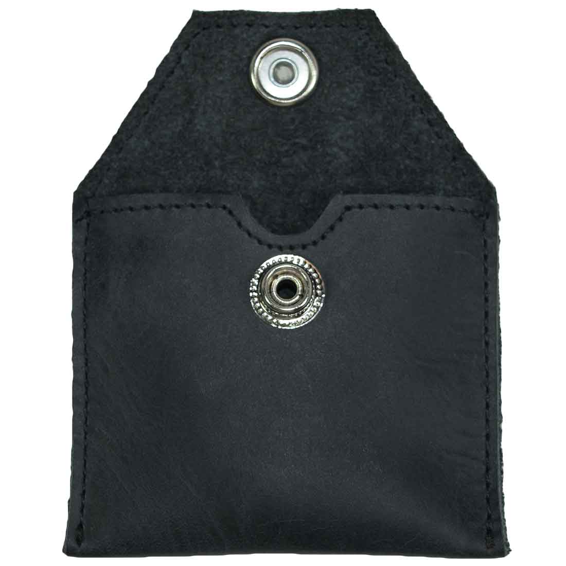 Hide & Drink Tampon Case with a traditional design, perfect for discreet storage needs. This artisan pouch is handcrafted from high-quality leather, made in La Antigua Guatemala.