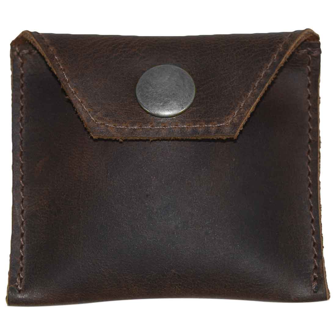Hide & Drink Tampon Case designed with a stylish snap closure, ideal for keeping feminine products secure and accessible. Handmade with full grain leather, it reflects the artisan touch of La Antigua Guatemala.